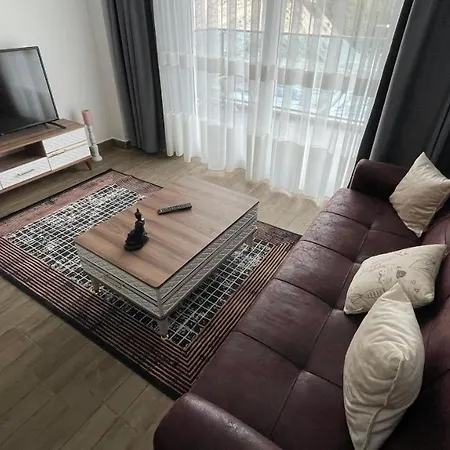 Esin Golf Apartment